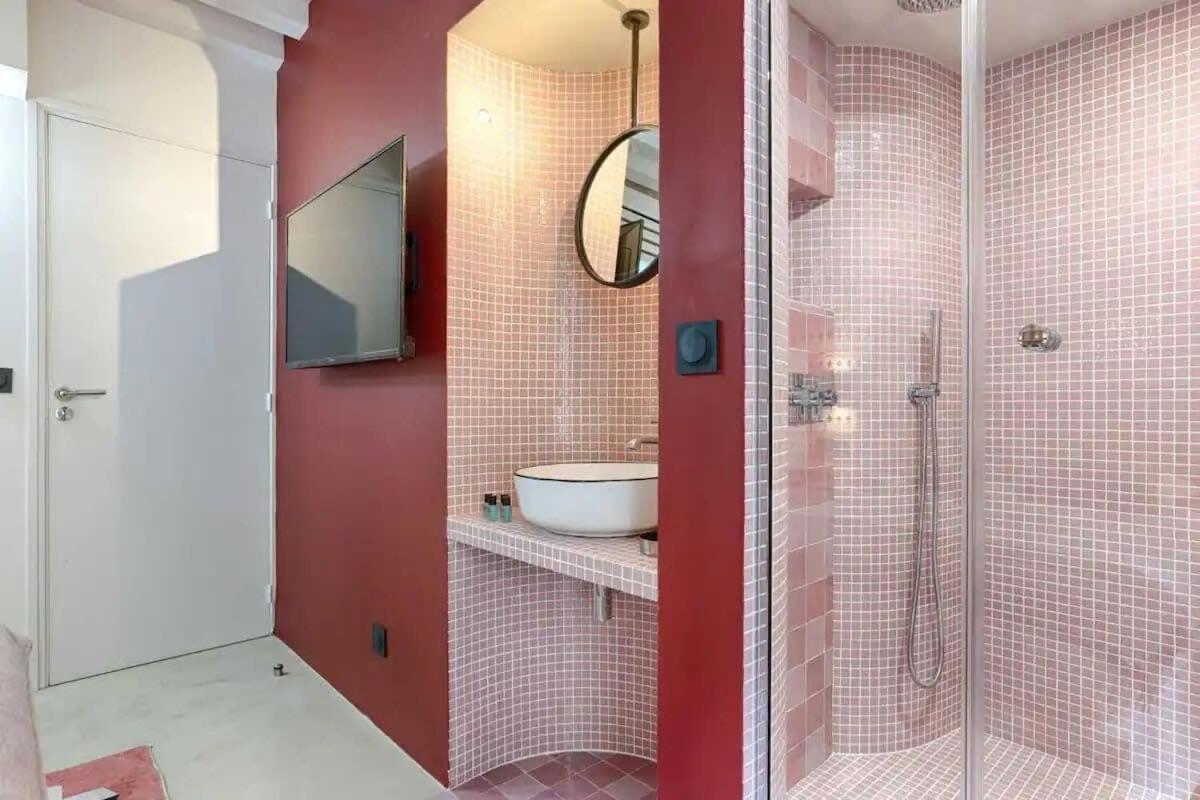 Les Halles - Luxurious & Colorful 4bd For 16 Guest