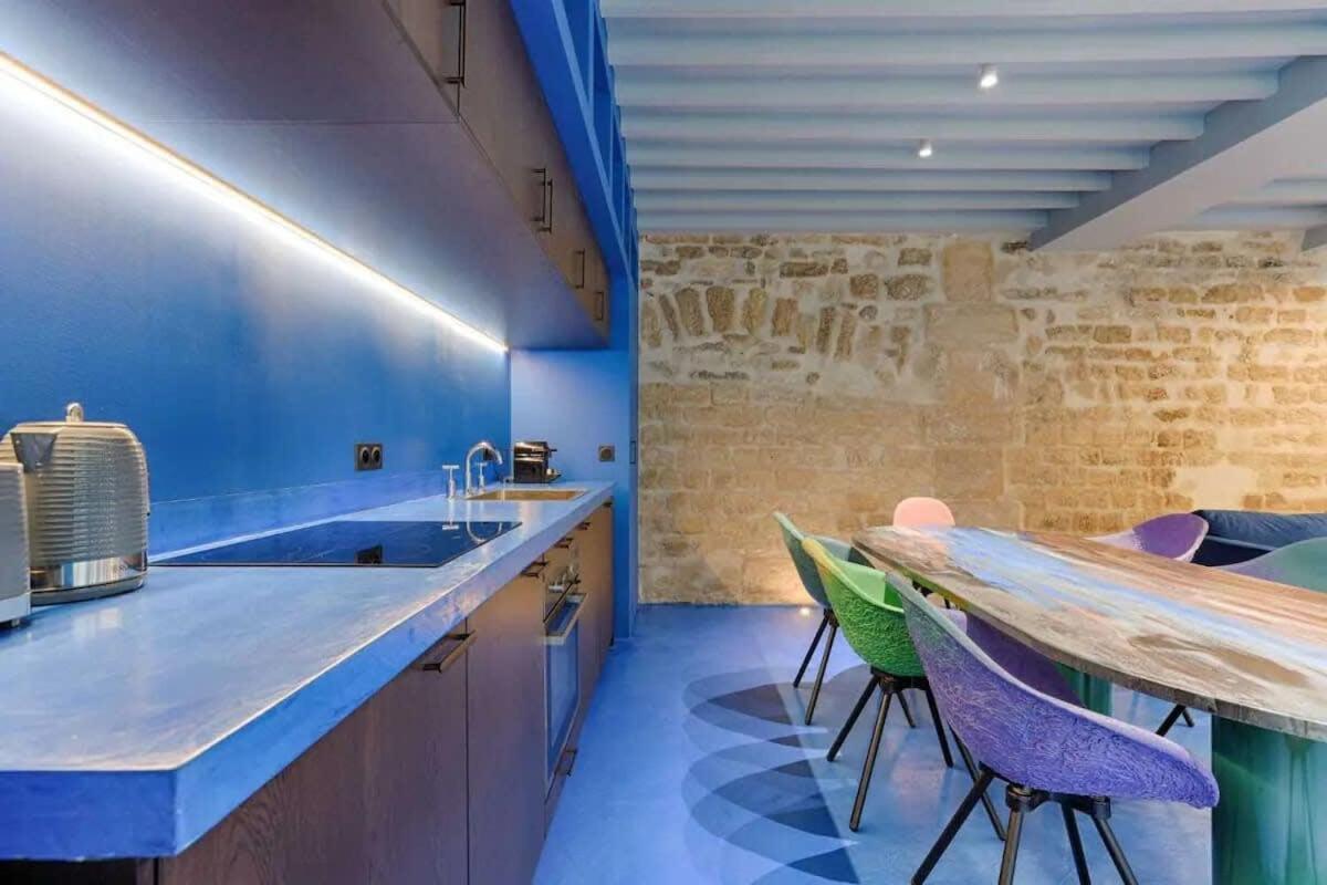 Les Halles - Luxurious & Colorful 4bd For 16 Guest